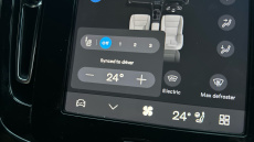 Volvo XC40 2.0 B3P Plus Black Edition 5dr Auto Petrol Estate